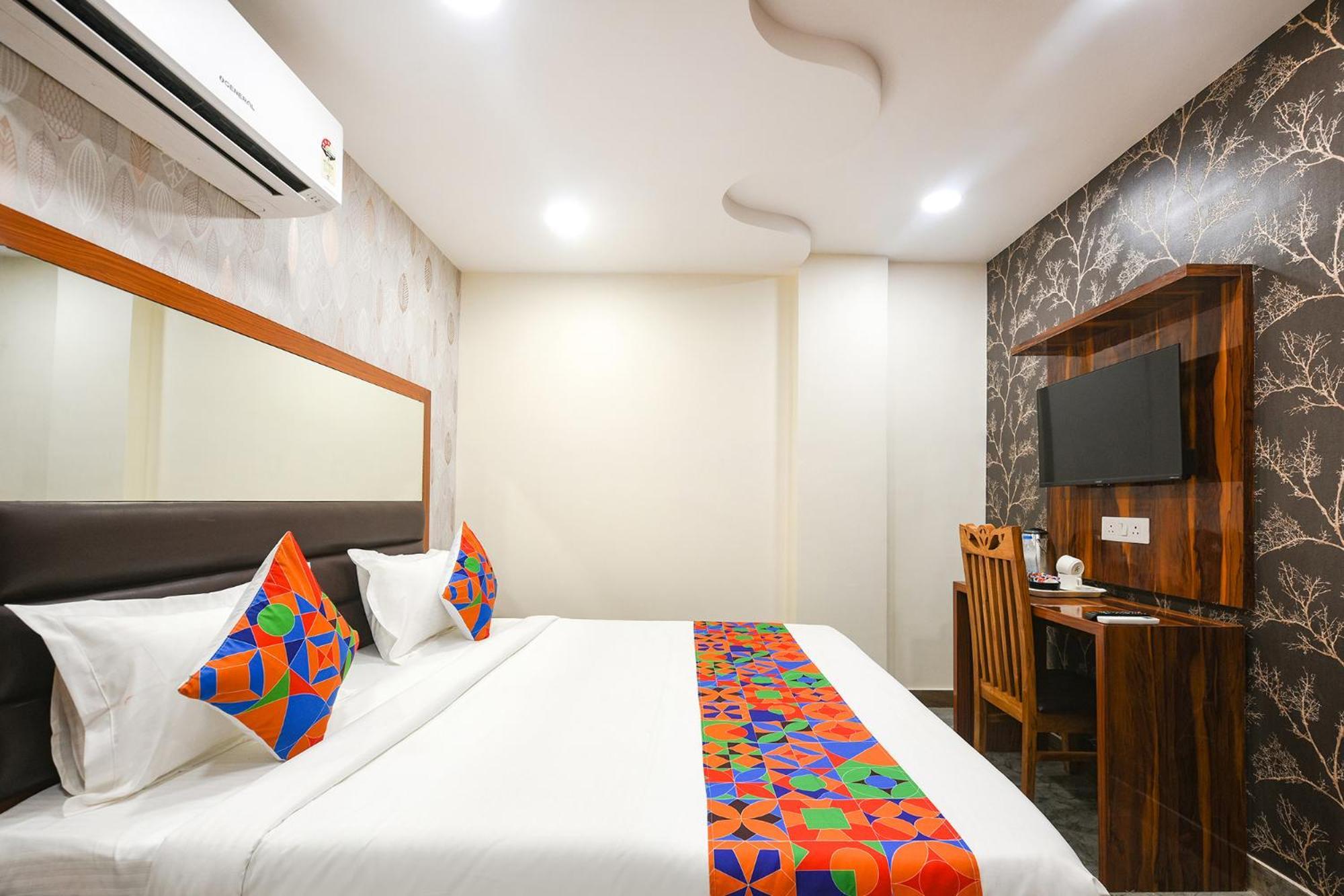 Fabhotel Mona Continental - Nr Laxmi Nagar It Hub Nowe Delhi Zewnętrze zdjęcie